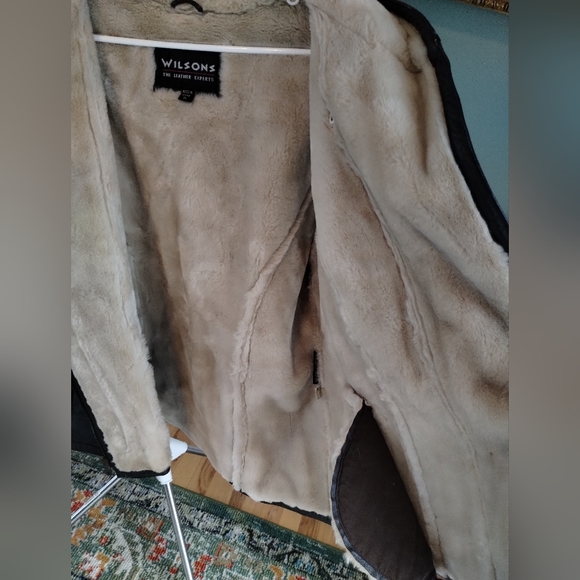 Vintage Wilsons Leather jacket with faux fur lining and hood - Picture 6 of 15